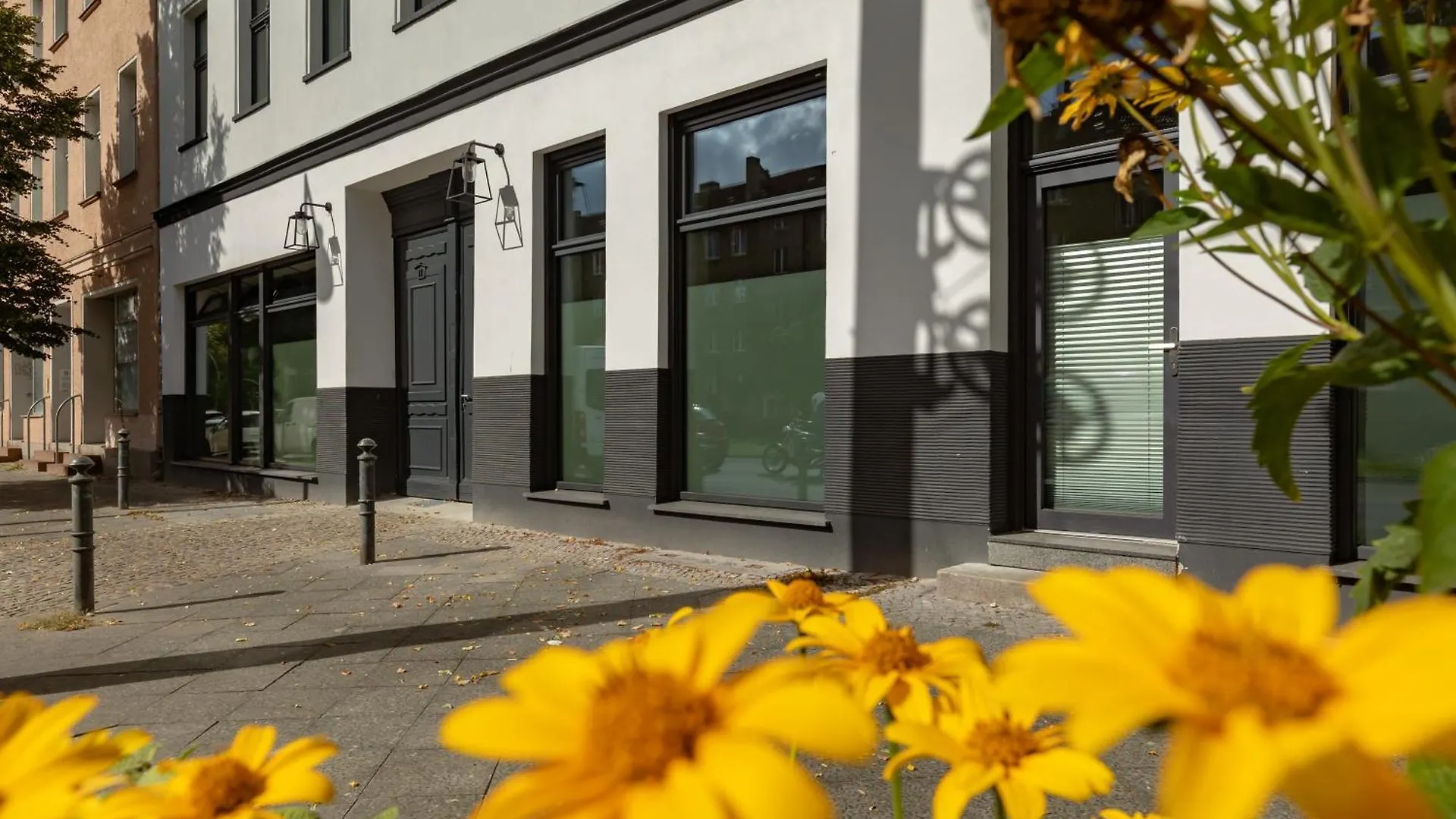 Coolest Apartment In Berlin, Easy Check-In, Industrial Style, Close To Center #3